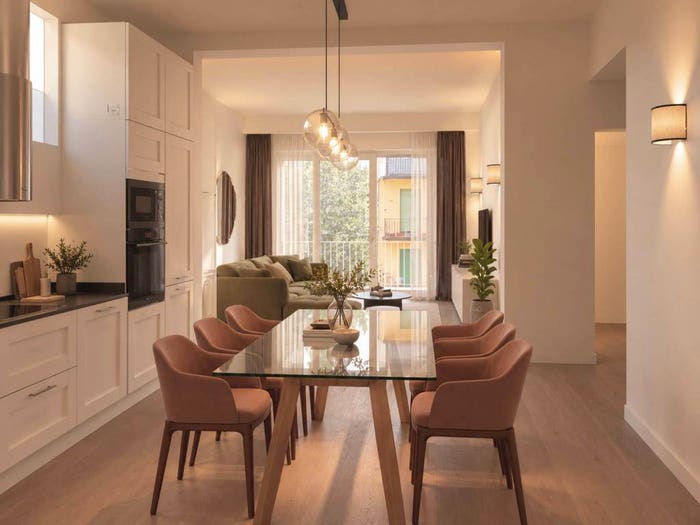 Appartamento quadrilocale in vendita in Via Solferino, Borgo Ognissanti Il Prato, Firenze