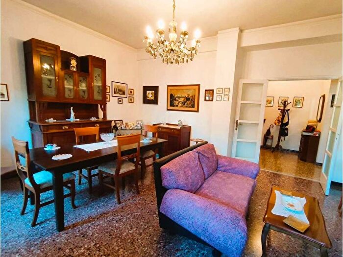 Appartamento quadrilocale in vendita in Cavour, Ancona