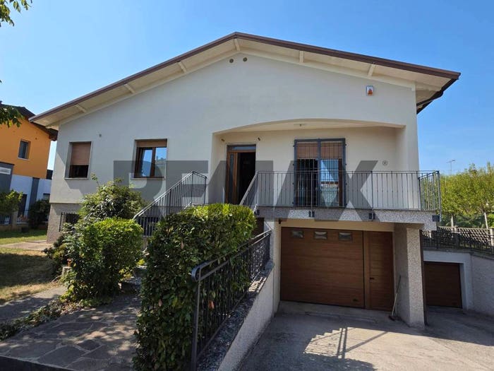 Casa con 6 locali in vendita in Centro, Castiglione delle Stiviere