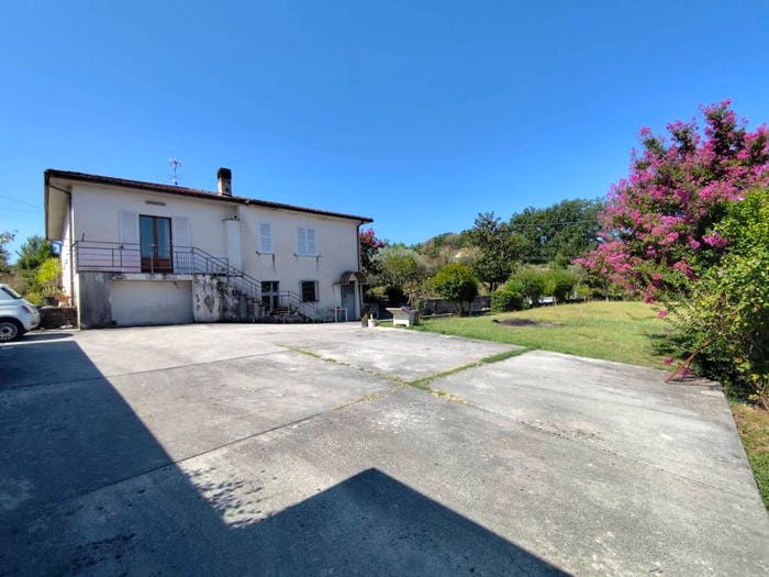 Casa quadrilocale in vendita in Via Appia Nuova, Cervaro