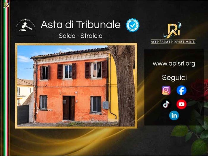 Appartamento con 5 locali in vendita in Via I Maggio, Centro, Santa Maria Nuova