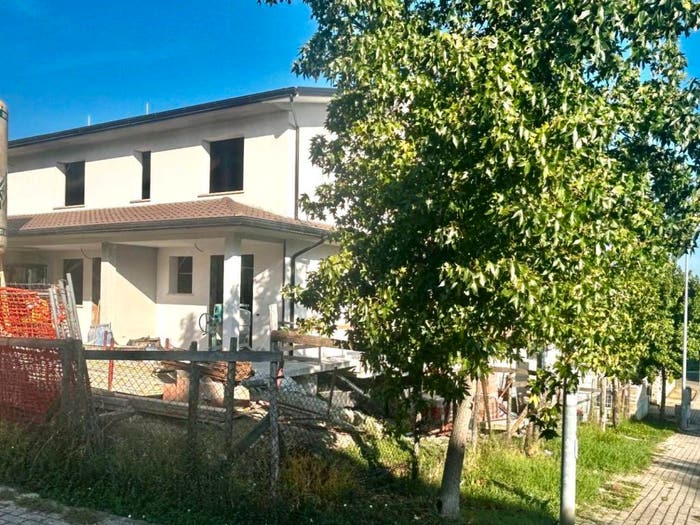 Casa con 5 locali in vendita in San Romano, Montopoli in Val d'Arno
