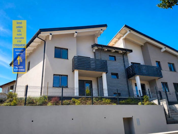 Appartamento con 6 locali in vendita in Via Monginevro, Borgo Nuovo Castello, Rivoli