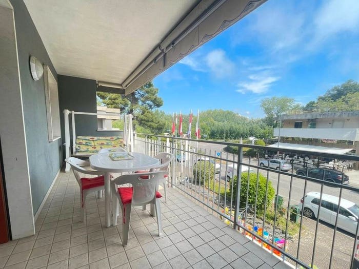 Appartamento trilocale in vendita in Viale dell'Orsa Maggiore, Grado Pineta, Grado