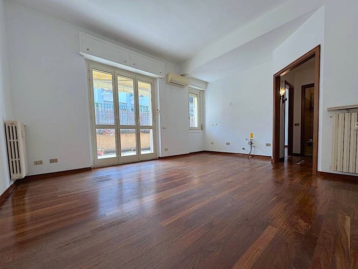 Appartamento bilocale in vendita in Via Trebazio, Sempione, Milano