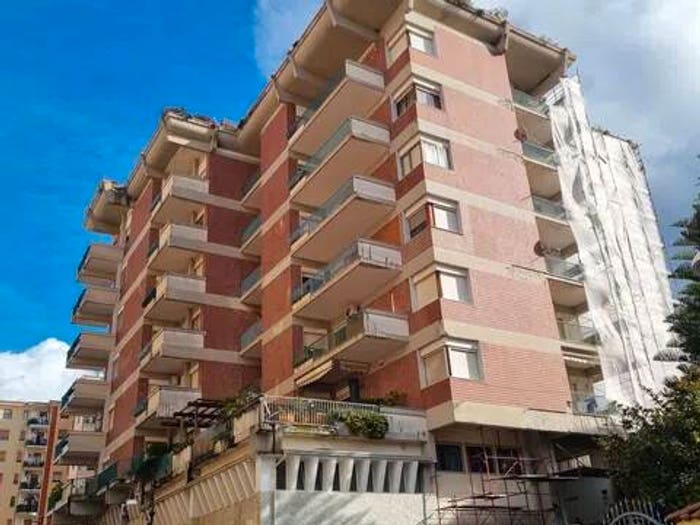Appartamento trilocale in vendita in Via Stefano Passaro, Centro, Vallo della Lucania