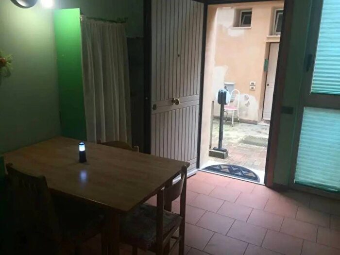 Appartamento quadrilocale in vendita in Via delle Mura, Centro, Urbino