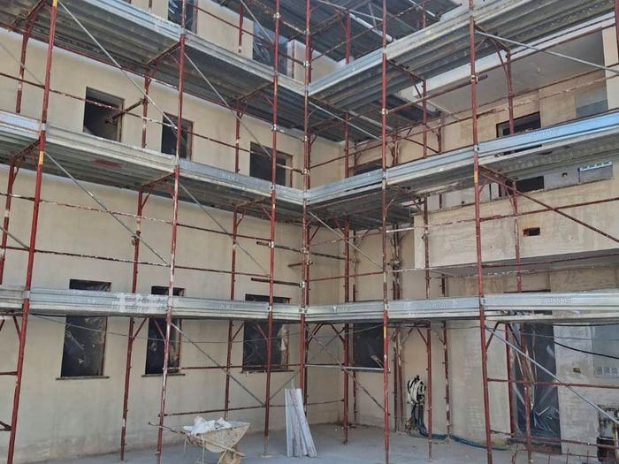 Appartamento quadrilocale in vendita in Via Alessandro Manzoni, Grumo Nevano
