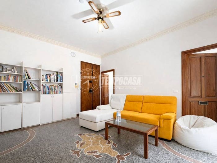 Appartamento con 5 locali in vendita in Corso Luigi Andrea Martinetti, Sampierdarena, Genova