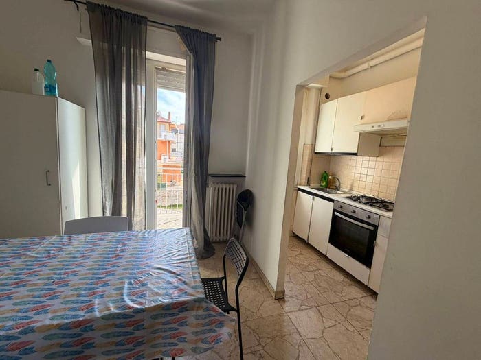 Appartamento quadrilocale in vendita in Viale del Lavoro, Jesi
