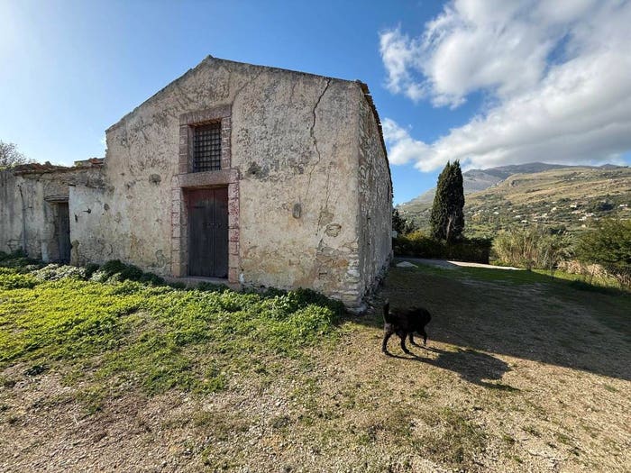 Casa quadrilocale in vendita in Contrada Barone, Castellammare del Golfo