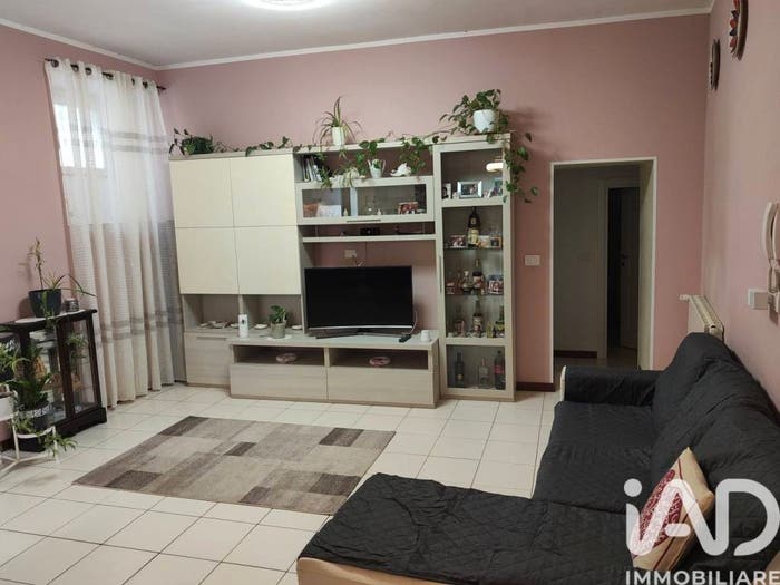 Appartamento con 6 locali in vendita in Piazza Piazza della Repubblica, Centro, Montefiore dell'Aso