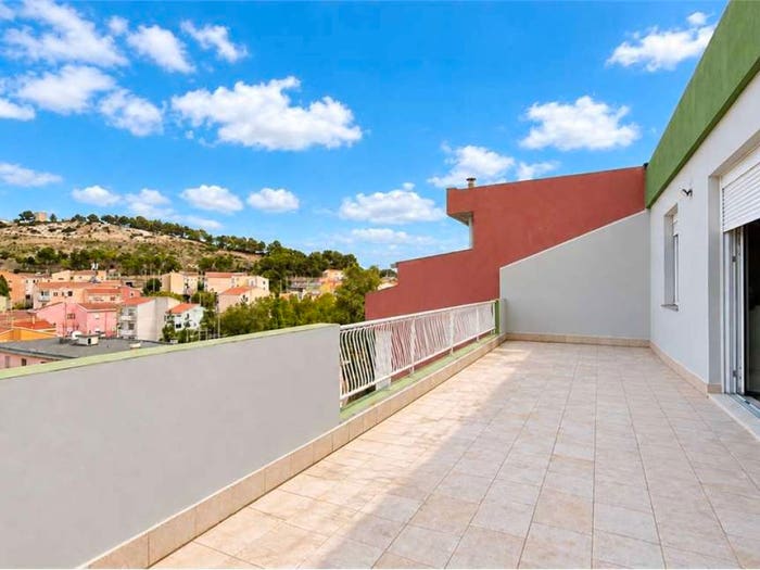 Appartamento trilocale in vendita in Via Flumentepido, Is Mirrionis, Cagliari