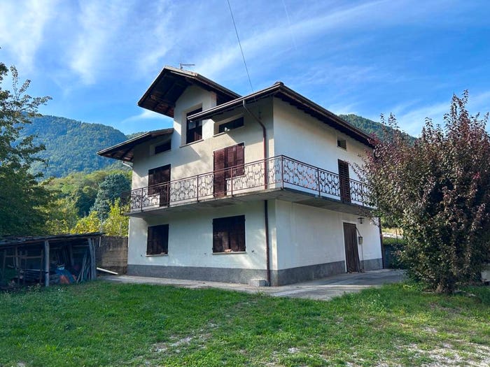 Casa con 6 locali in vendita in Via Col Perer, Mellame, Arsiè