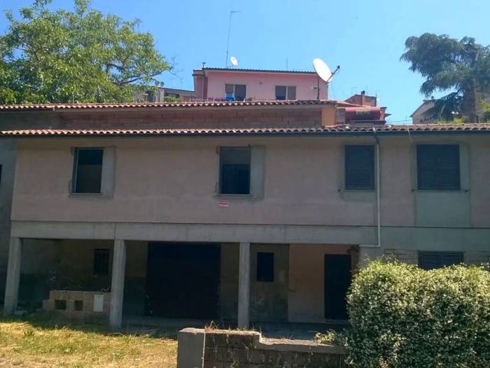 Appartamento monolocale in vendita in Via Dei Donatori Di Sangue No Number, Centro, Capranica