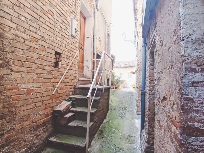 Case in Vendita e in Affitto - 2