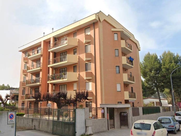 Appartamento trilocale in vendita in Via Francesco Petrarca, Cep, Foggia