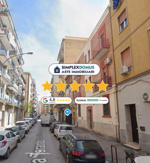 Appartamento trilocale in vendita in Taranto, Tre Carrare