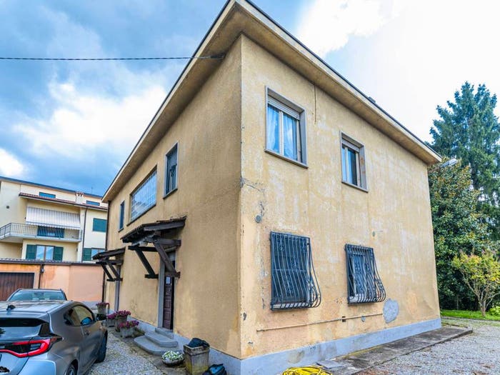Casa con 6 locali in vendita in Via Roma, Centro, Nembro