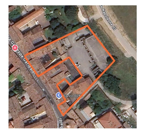 Casa con 6 locali in vendita in Via Giuseppe Garibaldi, Centro, Castiglione delle Stiviere