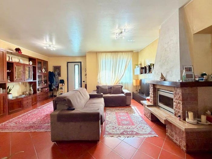 Casa quadrilocale in vendita in Via V Bachelet, Centro, Azzano Mella