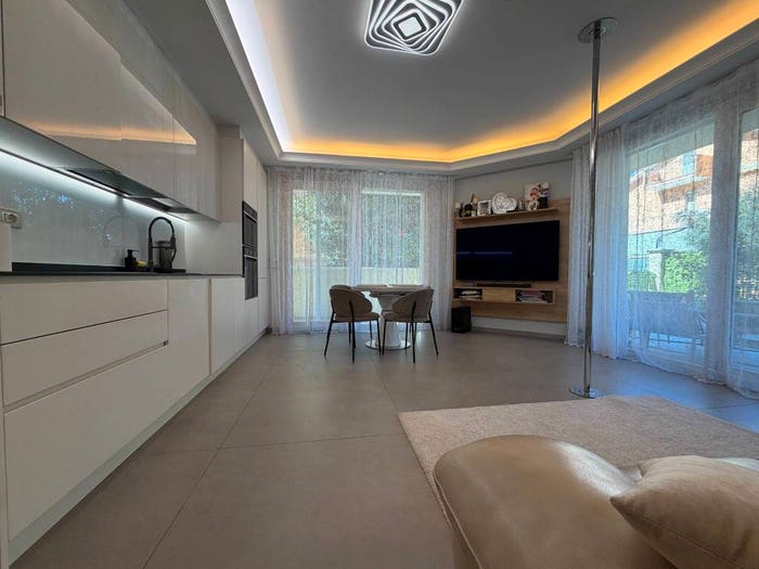 Appartamento trilocale in vendita in Miramare Rivazzurra, Rimini