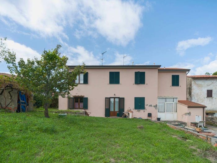 Casa con 6 locali in vendita in Via di Quercianella, Montenero Basso Montenero Alto, Livorno