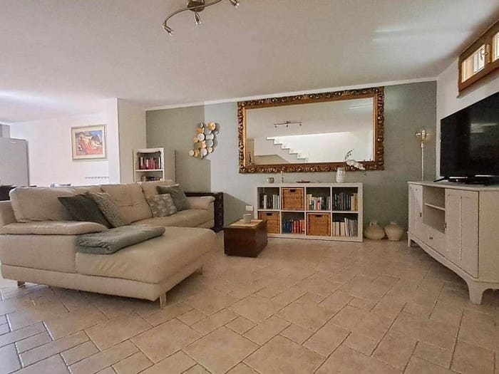 Casa con 6 locali in vendita in Via Novembre, Massarosa Paese, Massarosa