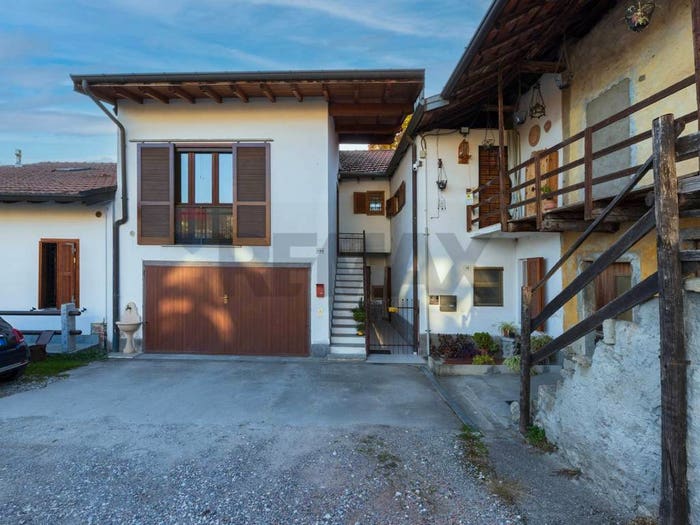 Appartamento bilocale in vendita in Brugnoni, Centro, Besozzo