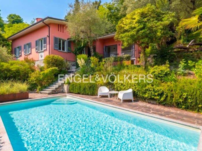 Casa con 6 locali in vendita in Via delle Arche, Centro, Gardone Riviera