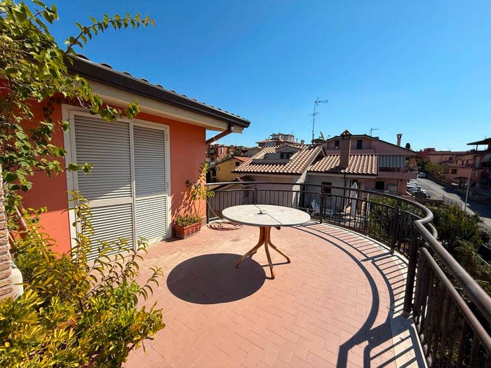 Appartamento trilocale in vendita in Via Maggio, Tor Lupara, Fonte Nuova