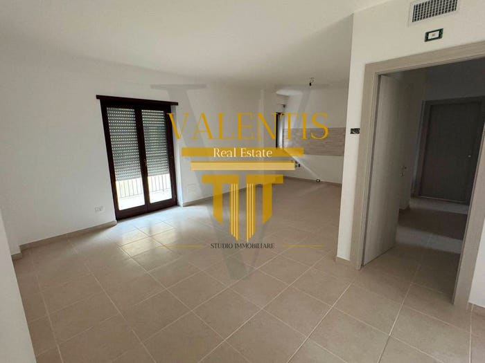 Appartamento trilocale in vendita in Via San Paolo della Croce, Centro, Itri