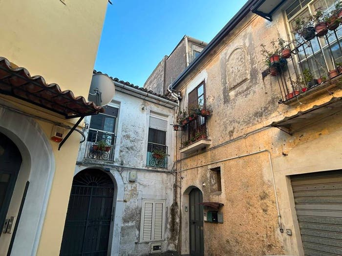 Appartamento bilocale in vendita in Via Raffaele Marincola Cattaneo, Centro Storico, Catanzaro