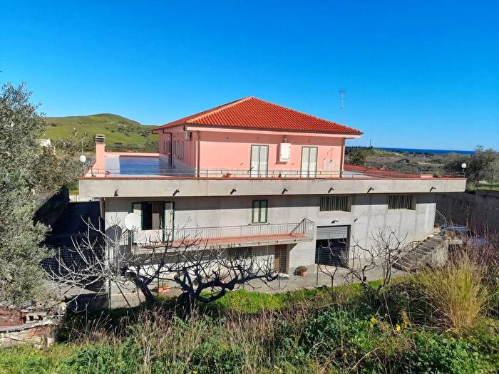 Casa in vendita in Contrada Lampi SNC, Lampi, Isca sullo Ionio