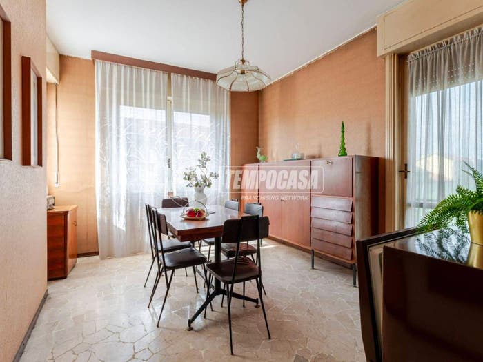 Appartamento trilocale in vendita in Viale Corsica, Argonne Corsica, Milano
