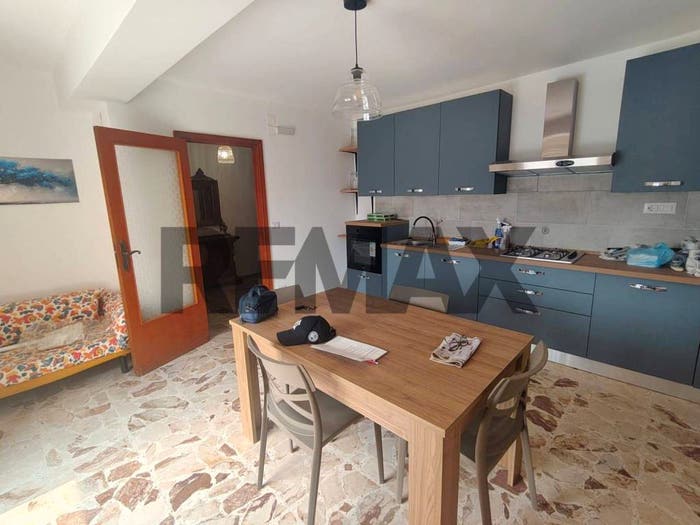 Appartamento con 5 locali in vendita in Largo Monreale, Lentini