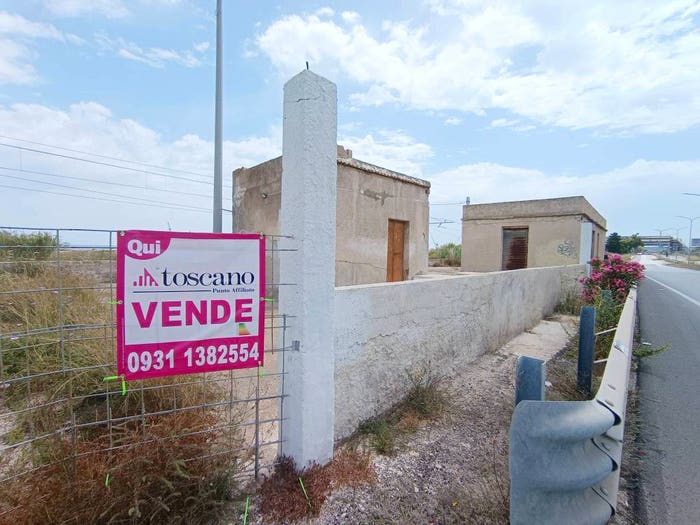 Casa trilocale in vendita in Marina di Priolo, Isab Erg, Melilli