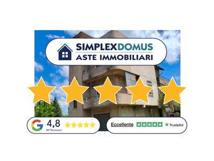 Appartamento quadrilocale in vendita in Via Salvatore Baffa, Centro, Cotronei