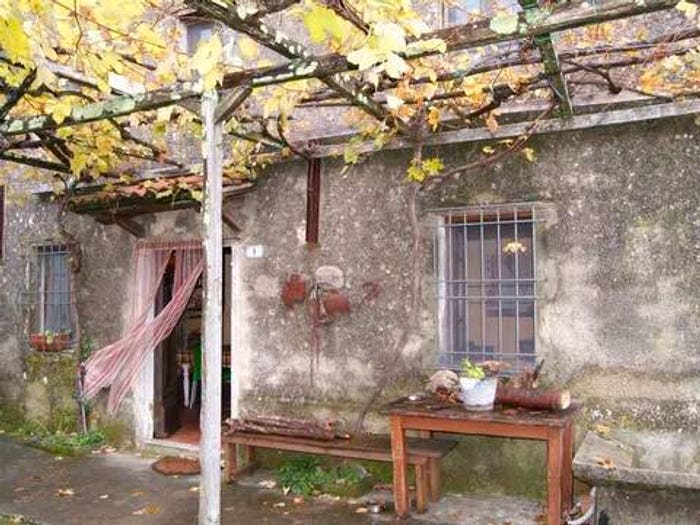 Casa quadrilocale in vendita in Casoli No Number, Camaiore Paese, Camaiore