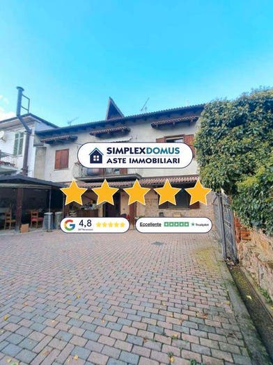Casa con 6 locali in vendita in VIA DELLA REPUBBLICA, Ghiare Madonna, Incisa Scapaccino