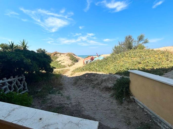 Appartamento trilocale in vendita in Lungomare degli Ardeatini, Marina di Ardea, Ardea