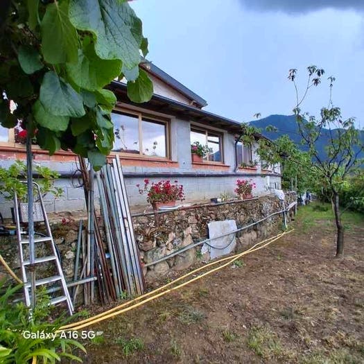 Casa quadrilocale in vendita in Loc Pozzuolo, Dolceacqua