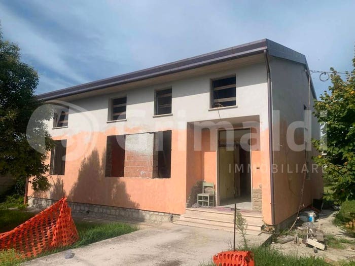 Casa con 6 locali in vendita in Via Vittoria Aganoor Pompili, San Damiano Rivotorto Capodacqua, Assisi