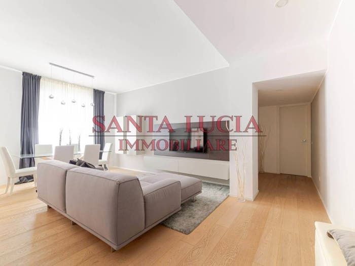 Appartamento bilocale in vendita in Piazza Firenze, Portello Parco Vittoria, Milano