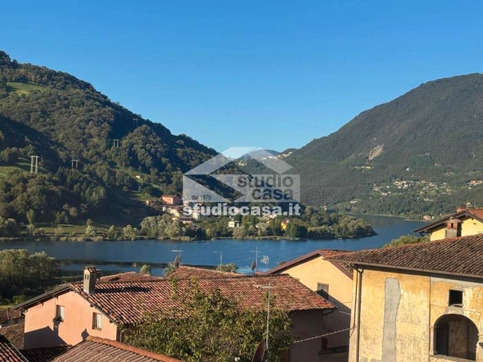Casa con 5 locali in vendita in Endine, Endine Gaiano