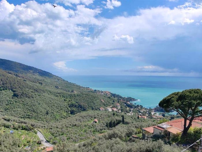 Appartamento trilocale in vendita in La Serra Tellaro, Lerici