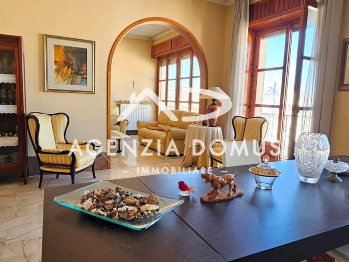 Casa con 5 locali in vendita in via Principe di Napoli, Centro, Racale