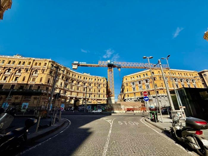 Appartamento con 5 locali in vendita in Via San Giovanni a Mare, Mercato, Napoli