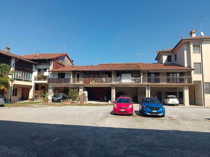 Casa con 5 locali in vendita in Centro, Bonate Sopra