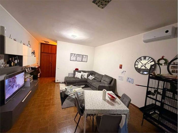 Appartamento quadrilocale in vendita in fratelli rosselli, Luni Mare, Luni